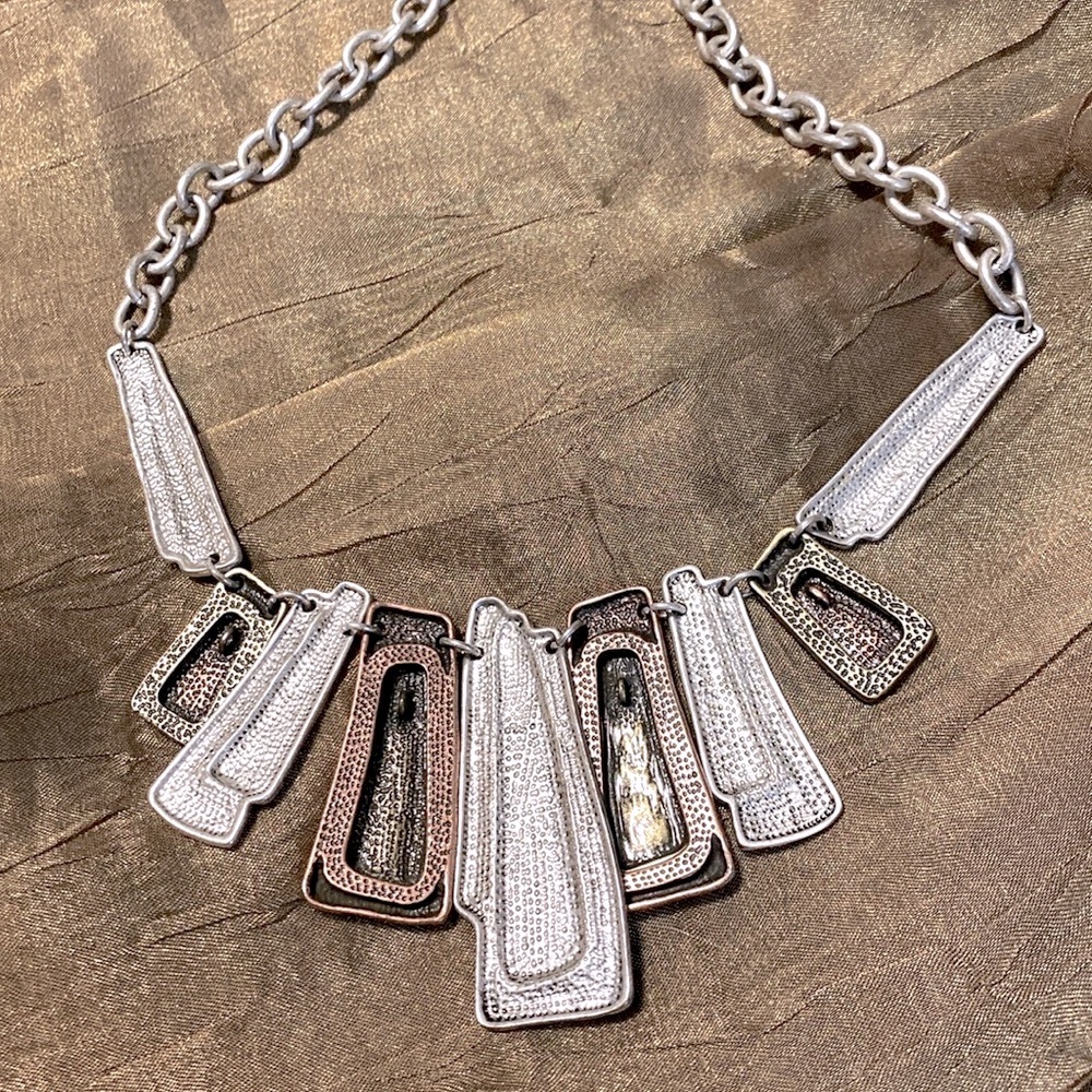 Premier Designs Artsy Brutilist Necklace in Silver, Copper, and Bronze. - Picture 4 of 4
